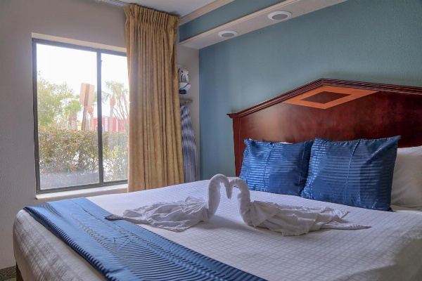 Destiny Palms Hotel Maingate West image 3
